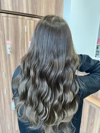 カラー 志村 海斗のヘアスタイル