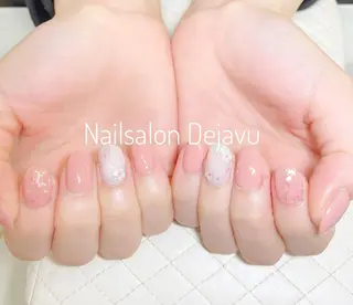 ネイル Nail salon Dejavu 🌿のネイルデザイン