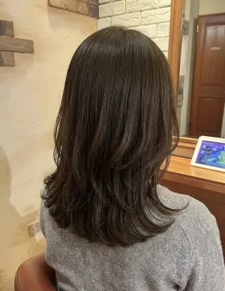 ミディアム カラー flencia 丸 和博|カットのヘアスタイル