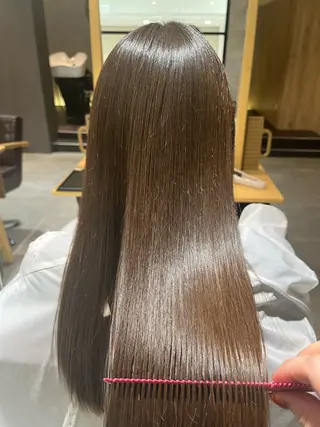 ミディアム 阿部 玲奈のヘアスタイル