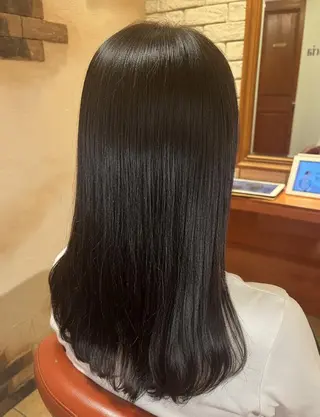 ミディアム flencia 丸 和博|カットのヘアスタイル