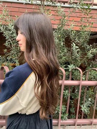 ロング Shiho お洒落な エクステ♡ハイトーンのヘアスタイル