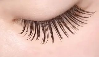 マツエク・マツパ BRISE erikaのマツエク・マツパデザイン