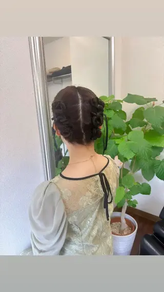 ミディアム カラー ヘアアレンジ yukimi .のヘアスタイル