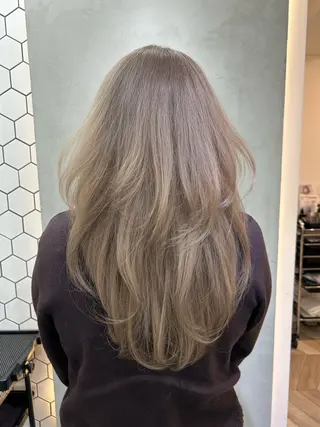 セミロング カラー 銀座店長🌟 片山雄太のヘアスタイル