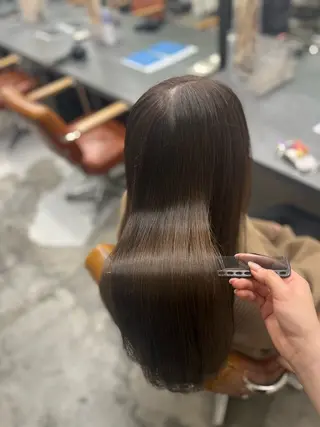 カラー nico 麻生 ミユのヘアスタイル