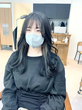 セミロング カラー パーマ ヘアアレンジ メンズ キッズ ネイル マツエク・マツパ アイブロウ 似合せレイヤー/ 柔らか透明感カラーのヘアスタイル