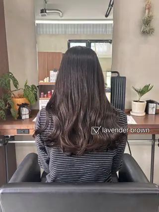 ロング ウエチ モモカのヘアスタイル