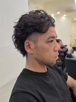 ショート パーマ メンズ 桐島 令奈のヘアスタイル