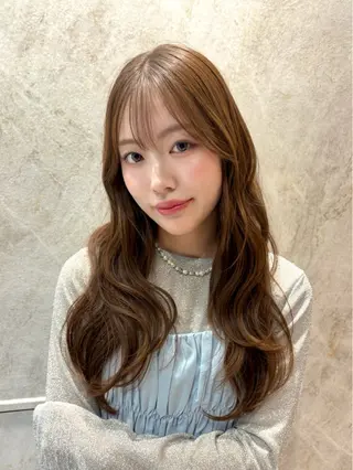 セミロング カラー 柔らかい縮毛矯正 Yu🫧銀座🩶のヘアスタイル