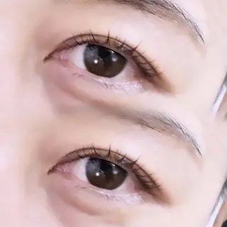 マツエク・マツパ こすが あかり/ ダブルカラー🤍のヘアスタイル