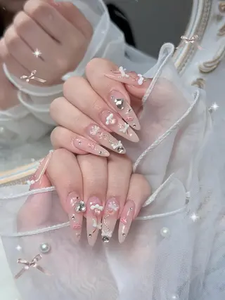 ネイル Eli Muse 新宿ネイルのネイルデザイン