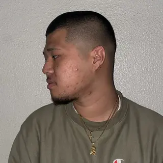 メンズ 志村 シュンスケのヘアスタイル
