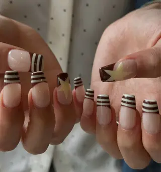 ネイル Royal Nail-LINOのネイルデザイン