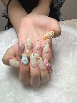 ネイル U.mi Nail Salonのネイルデザイン