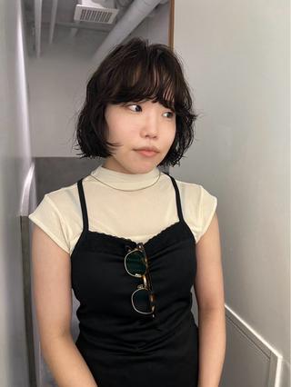 ミディアム パーマ 鈴木 三保のヘアスタイル