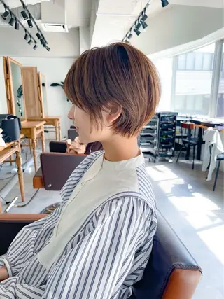 ショート カラー 水田吉亮/髪質改善/ 縮毛矯正/レイヤーのヘアスタイル