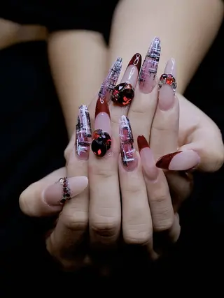 ミディアム ティキ Pono Nailsのネイルデザイン