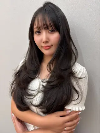ロング カラー パーマ ✨コテ巻き風パーマ ✨川合佑哉のヘアスタイル