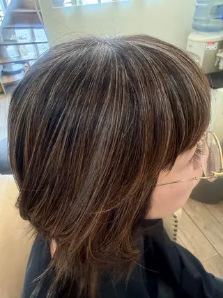 ミディアム カラー 鶴見 和美のヘアスタイル