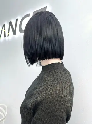 ショート カラー ヘアアレンジ 縮毛矯正🤍 ボブ/ HIKARIのヘアスタイル
