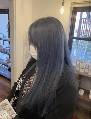 ロング ⭐️カラー特化⭐️ 安達佑紀のヘアスタイル