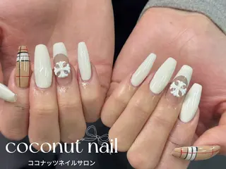 ネイル 神田 ココナッツのネイルデザイン