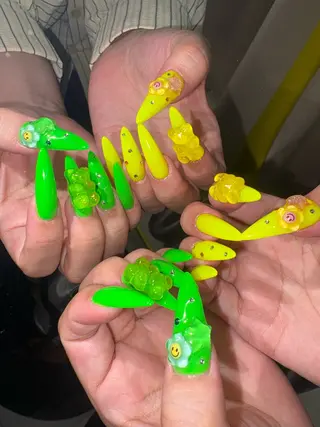 ネイル 33nail✴️栄 スミレ❇️Gel-xのネイルデザイン