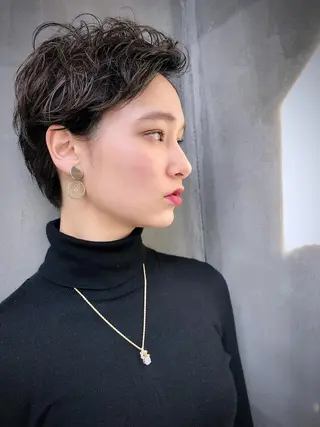 ショート 七尾 彰観のヘアスタイル