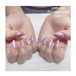 ミディアム ネイル 🐾enen style 🐾のネイルデザイン