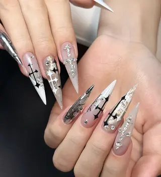 ネイル Miya🎀 nailのネイルデザイン