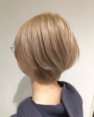 ショート カラー 過去一の柔髪ヘア 🌿einshairのヘアスタイル