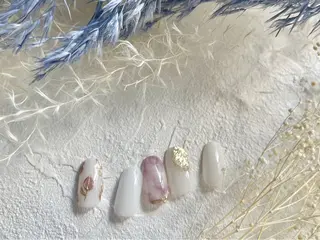 ネイル mogunail &blowのネイルデザイン