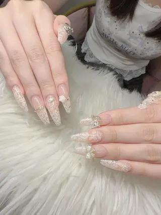 ネイル Lee Nailsのネイルデザイン