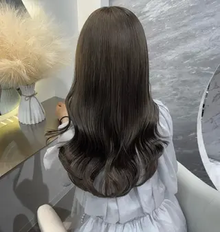 ロング カラー 🍒さき🍒大宮/ 透明感カラーのヘアスタイル