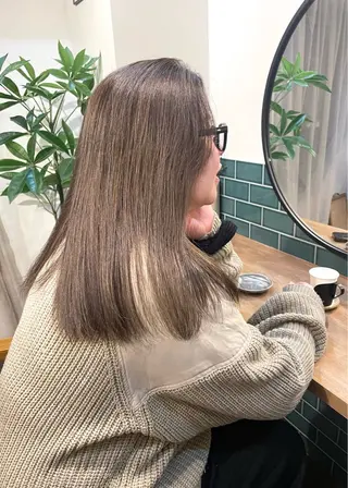 ロング カラー 東 みのりのヘアスタイル
