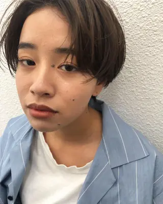 ショート パーマ/レイヤー 岩山丈一郎のヘアスタイル