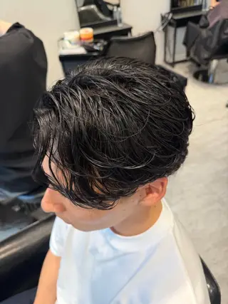 ミディアム パーマ メンズ メンズ縮毛矯正 細谷碧海のヘアスタイル