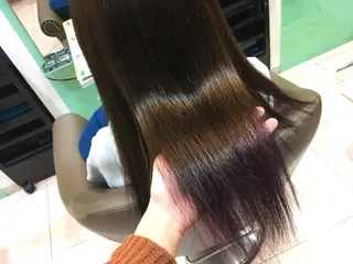 ロング 松田 みのりのヘアスタイル