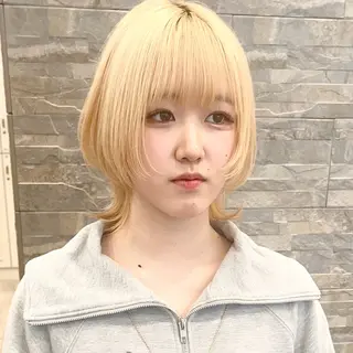 ショート 大阪ウルフカット 🐺デザインカラーのヘアスタイル