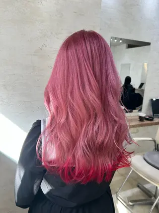 ロング カラー 門岡 ひかるのヘアスタイル