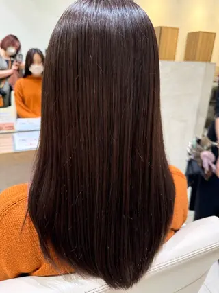 カラー 小川 朋夏のヘアスタイル
