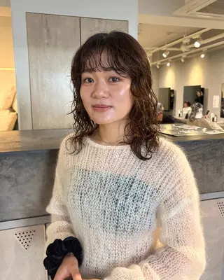 ミディアム パーマ 大阪|似合わせパーマ ヤマシタミウ🌀のヘアスタイル
