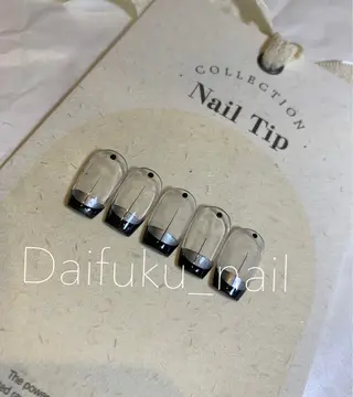 ミディアム Daifuku nailsのネイルデザイン