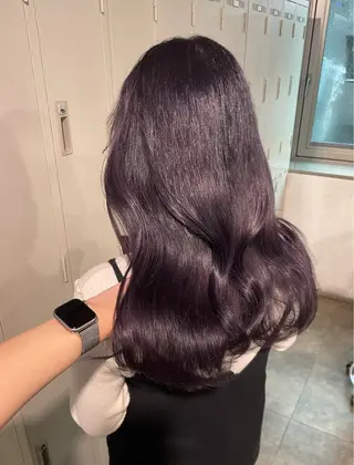 カラー アサイ サラのヘアスタイル