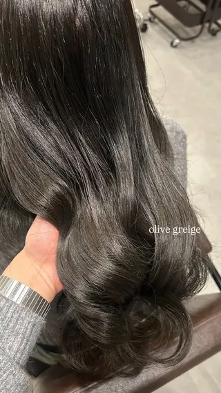 カラー suzu/ Fierumedaのヘアスタイル