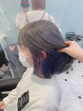 ショート カラー ブリーチカラー 🩵MIZUKIのヘアスタイル