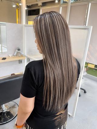 ロング カラー Gdobant 美玲のヘアスタイル