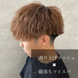 パーマ メンズ 曲がる縮毛矯正 🔥TAKUMA🔥のヘアスタイル