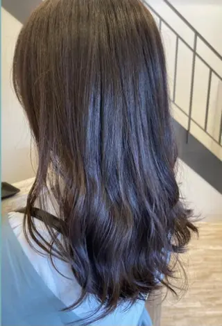ロング カラー ヘアアレンジ 佐藤 睦月のヘアスタイル